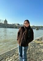 Online Coding tutor named Zoe